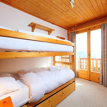 Sleeps 8 Wifi *